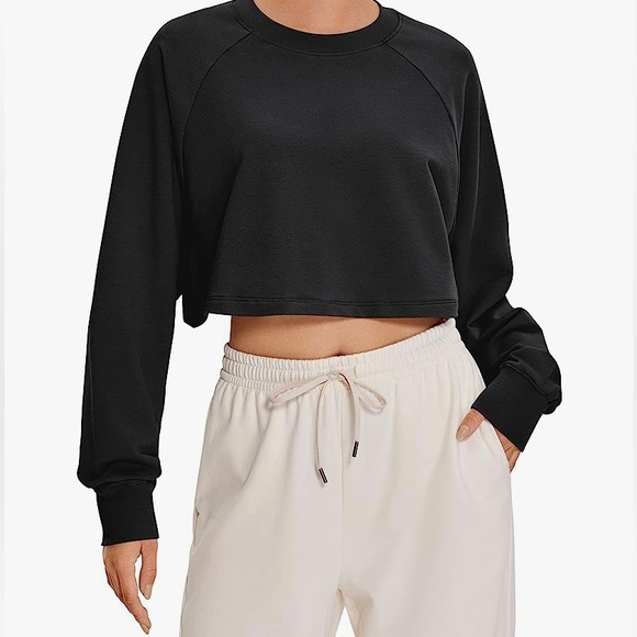 CRZ YOGA Tops - CRZ YOGA Women's Cropped Sweatshirt Loose Fit - Long Sleeve